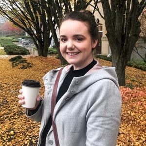 Meet your Posher, Amanda